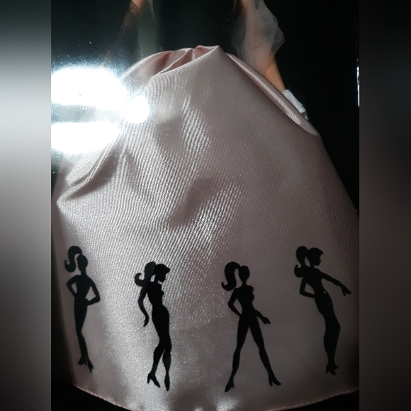 VINTAGE Mattel Barbie Timeless Silhouette F737931 doll (IN BOX) - Picture 5 of 11